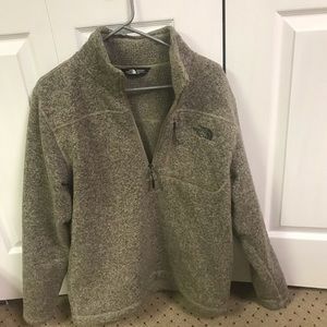 Men’s North Fave quarter zip.